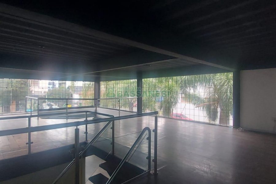 Loja com 200m², no bairro Centro em Caxias do Sul para Alugar