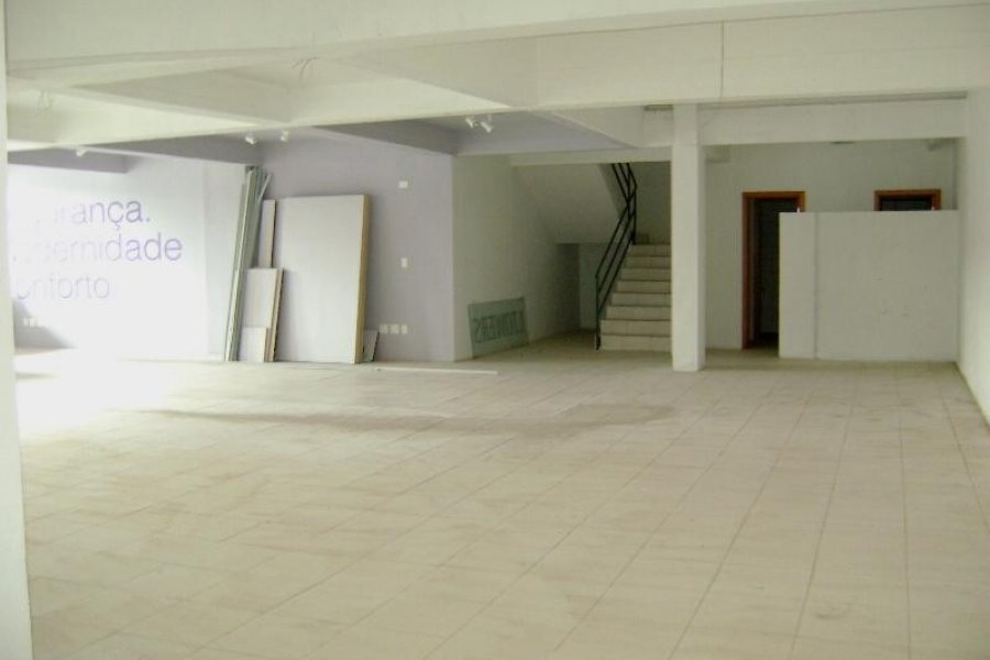 Loja com 519m², no bairro Villagio Iguatemi em Caxias do Sul para Alugar