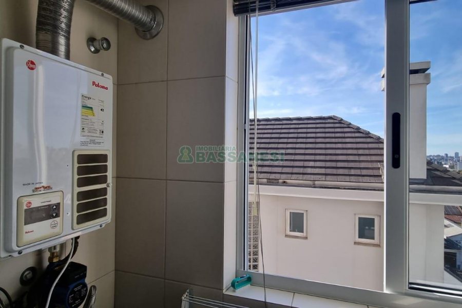 Apartamento com 78m², 2 dormitórios, 1 vaga, no bairro Sanvitto em Caxias do Sul para Comprar