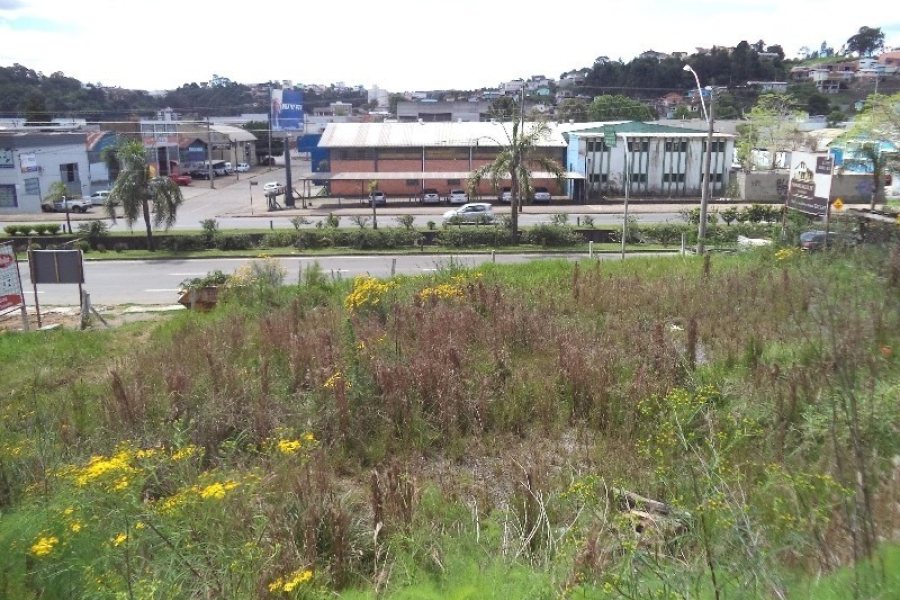 Terreno com 630m², no bairro São José em Caxias do Sul para Alugar