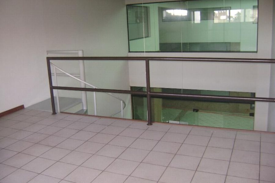 Loja com 65m², 1 vaga, no bairro Pio X em Caxias do Sul para Alugar ou Comprar