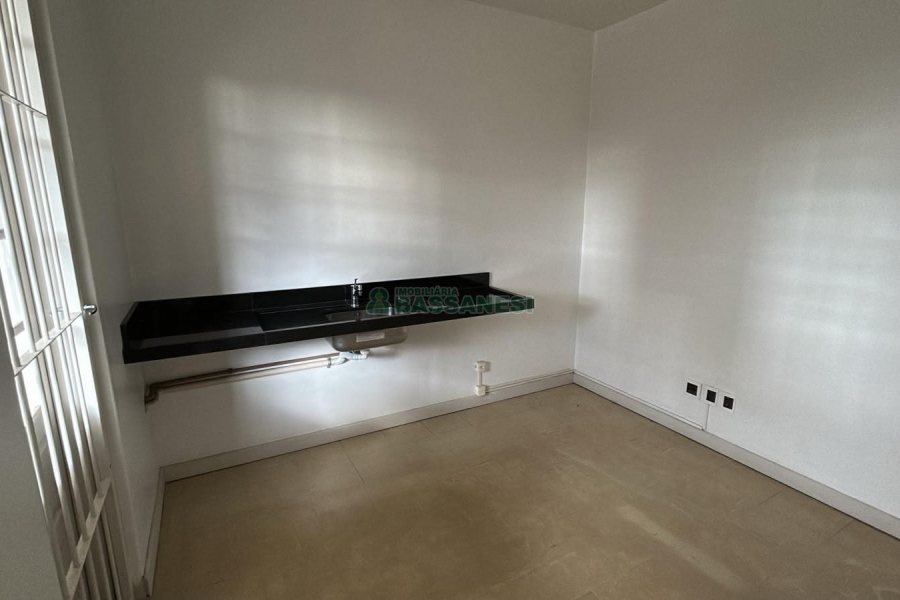 Sala com 85m², no bairro Centro em Caxias do Sul para Alugar