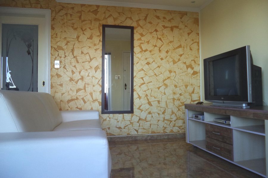 Apto Mobiliado com 97m², 2 dormitórios, 1 vaga, no bairro Panazzolo em Caxias do Sul para Alugar