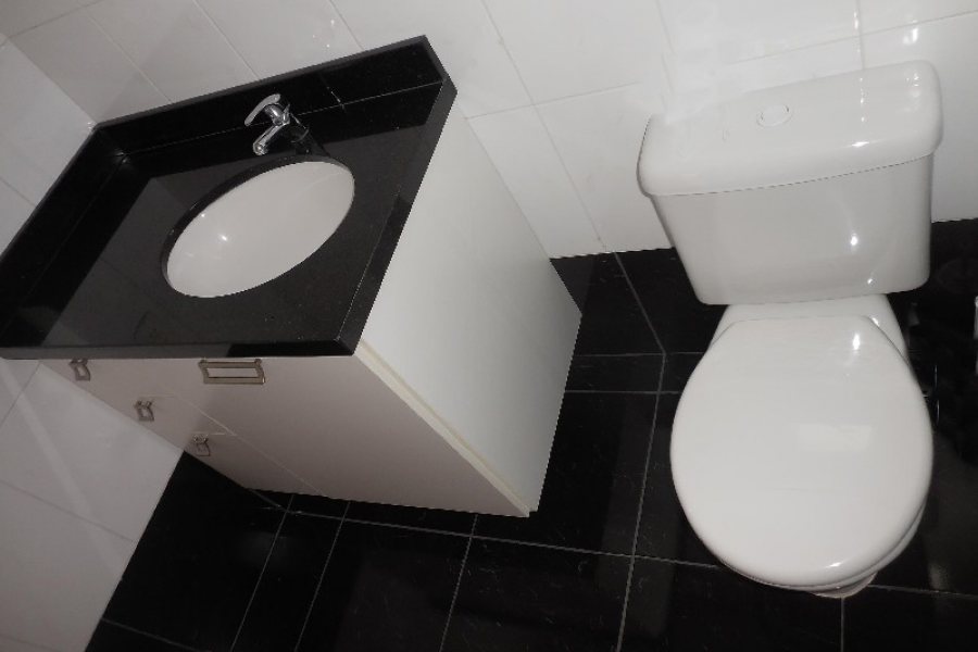 Apartamento com 103m², 2 dormitórios, 1 vaga, no bairro Centro em Caxias do Sul para Alugar