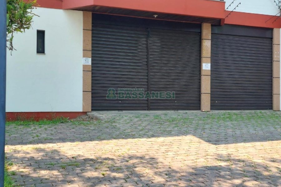 Loja com 110m², no bairro Marechal Floriano em Caxias do Sul para Alugar