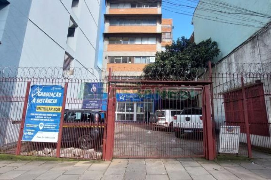 Sala com 240m², 1 vaga, no bairro Centro em Caxias do Sul para Alugar
