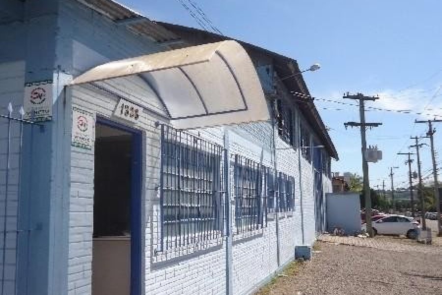 Pavilhão com 523m², no bairro São José em Caxias do Sul para Comprar