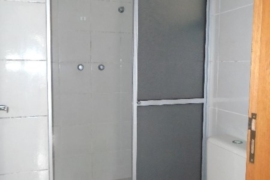 Apartamento com 40m², 1 dormitório, 1 vaga, no bairro Lourdes em Caxias do Sul para Alugar