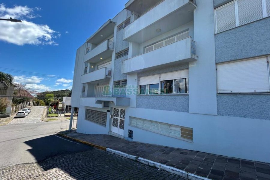 Loja com 1058m², no bairro Ana Rech em Caxias do Sul para Comprar