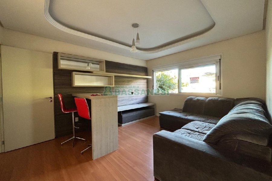 Apto Mobiliado com 82m², 2 dormitórios, 3 vagas, no bairro Petrópolis em Caxias do Sul para Alugar