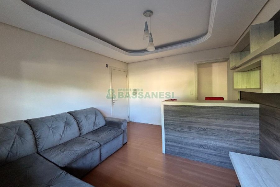 Apto Mobiliado com 82m², 2 dormitórios, 3 vagas, no bairro Petrópolis em Caxias do Sul para Alugar