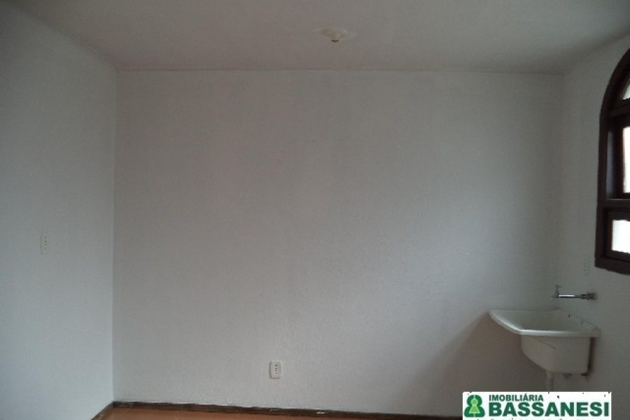 Apartamento com 102m², 3 dormitórios, 1 vaga, no bairro São José em Caxias do Sul para Comprar