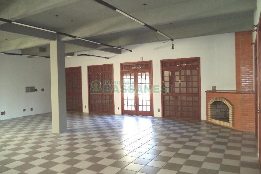 Loja com 380m², no bairro Santa Catarina em Caxias do Sul para Alugar