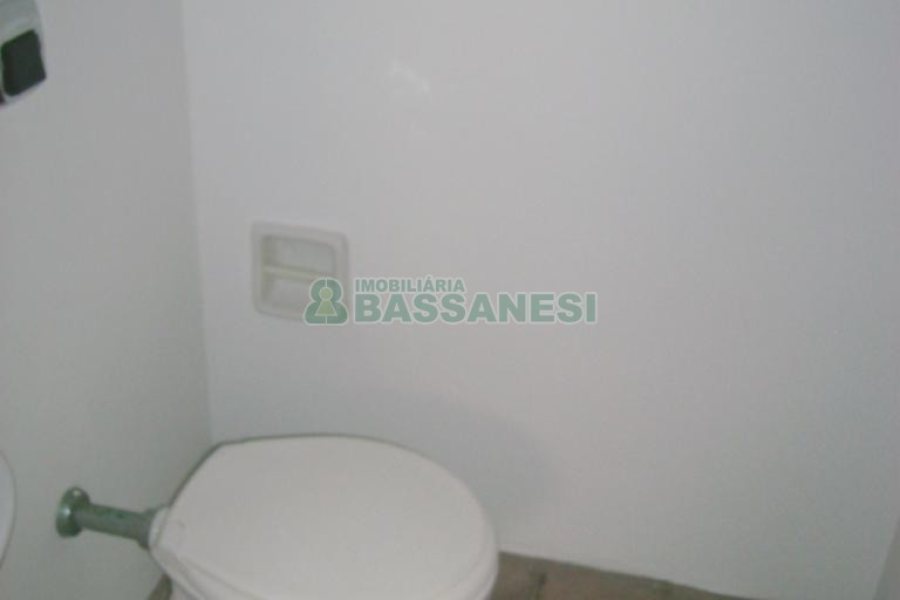 Loja com 380m², no bairro Santa Catarina em Caxias do Sul para Alugar