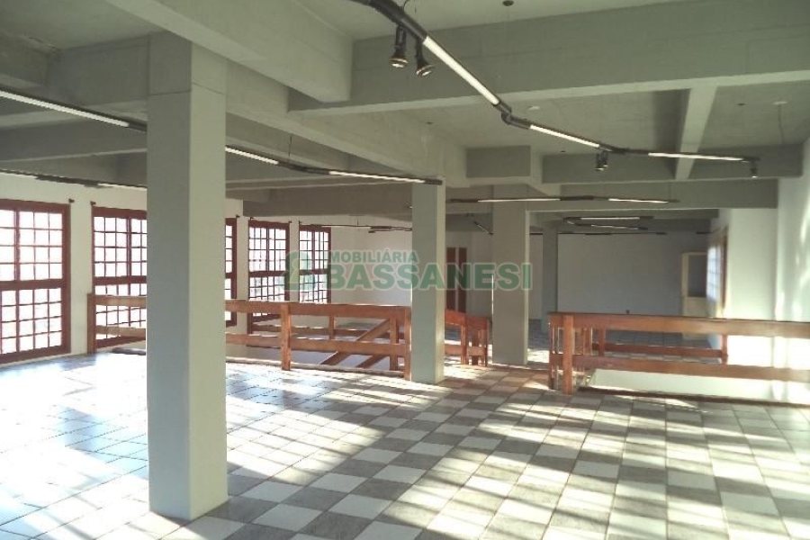 Loja com 380m², no bairro Santa Catarina em Caxias do Sul para Alugar