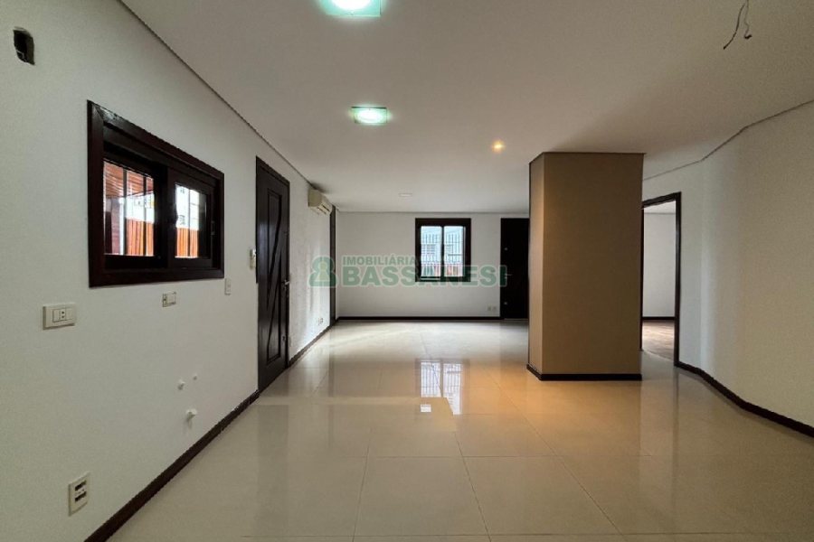 Loja com 78m², no bairro Centro em Caxias do Sul para Alugar