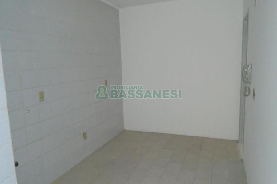 Apartamento com 68m², 1 dormitório, no bairro São Pelegrino em Caxias do Sul para Alugar