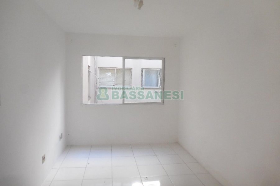 Apartamento com 68m², 1 dormitório, no bairro São Pelegrino em Caxias do Sul para Alugar