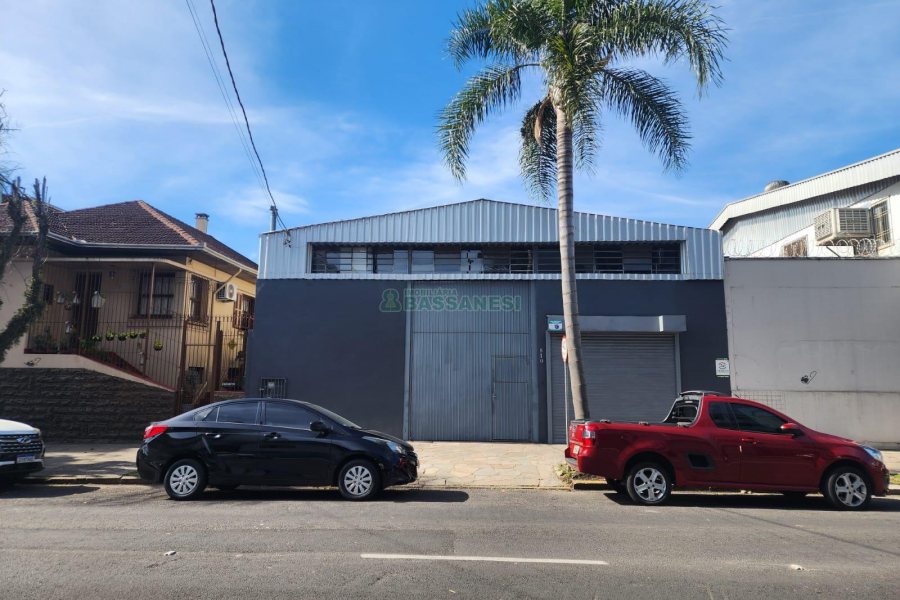 Loja com 280m², no bairro Centro em Caxias do Sul para Alugar