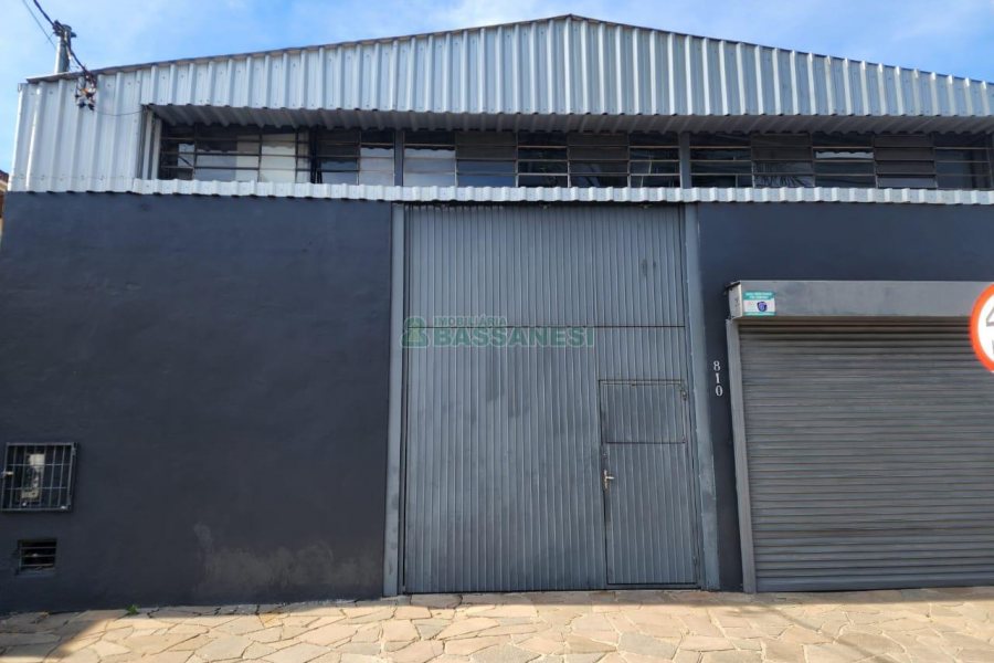 Loja com 280m², no bairro Centro em Caxias do Sul para Alugar