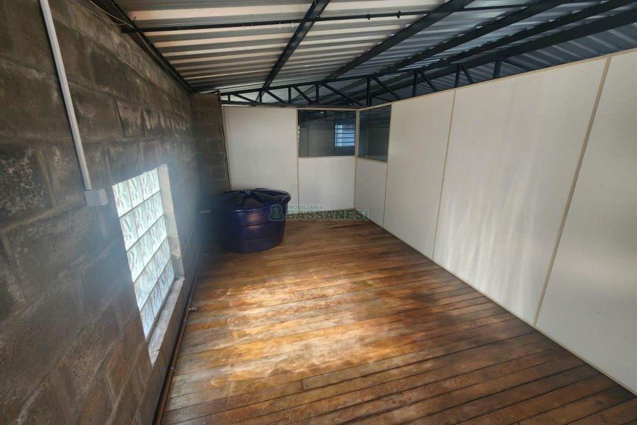 Loja com 280m², no bairro Centro em Caxias do Sul para Alugar
