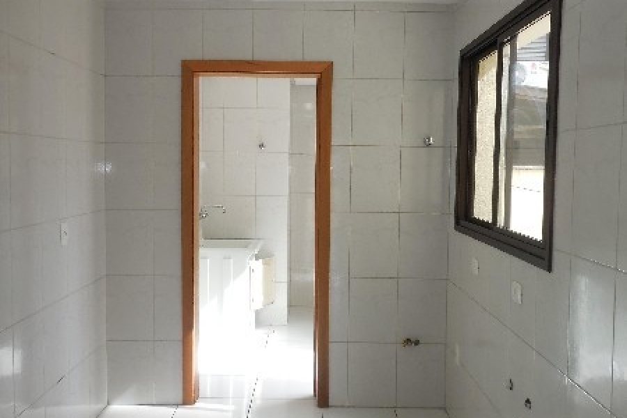 Apartamento com 129m², 2 dormitórios, 2 vagas, no bairro Centro em Caxias do Sul para Comprar