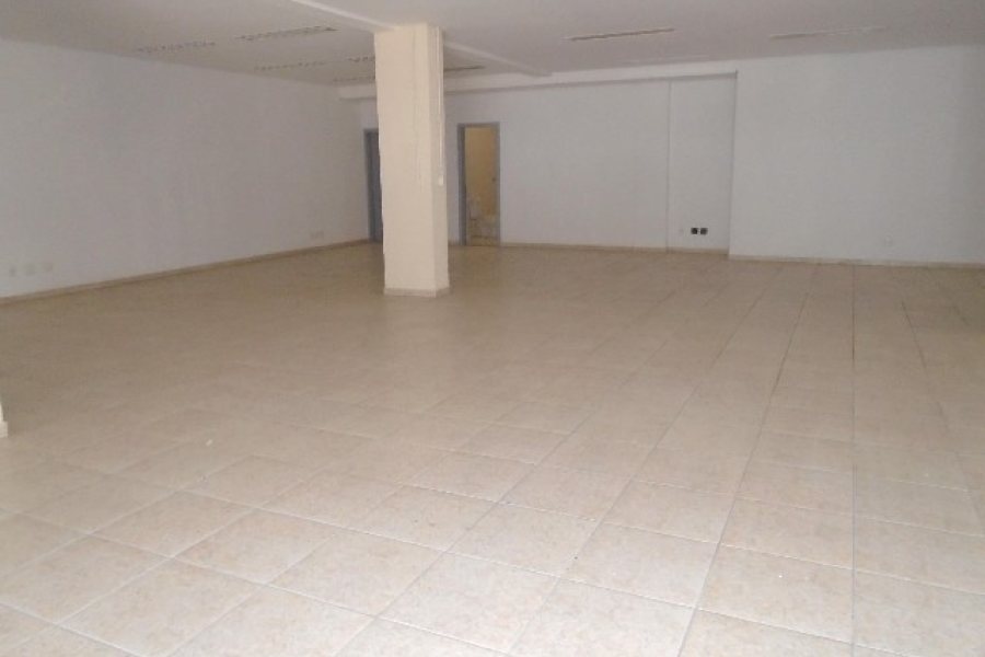 Loja com 200m², no bairro Centro em Caxias do Sul para Comprar