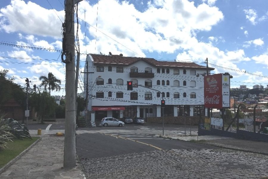 Apartamento com 113m², 2 dormitórios, 1 vaga, no bairro São José em Caxias do Sul para Comprar