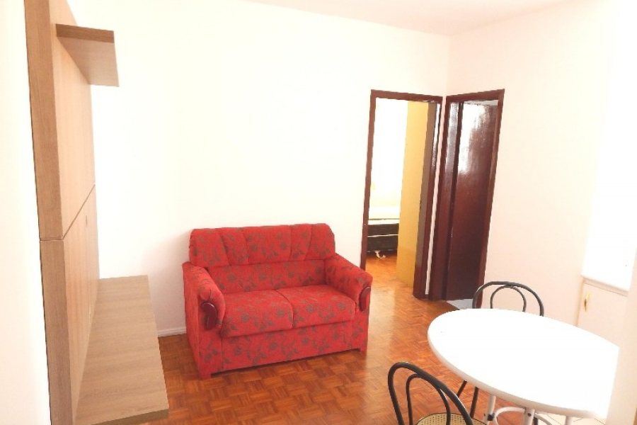 Apto Mobiliado com 35m², 1 dormitório, no bairro Centro em Caxias do Sul para Alugar