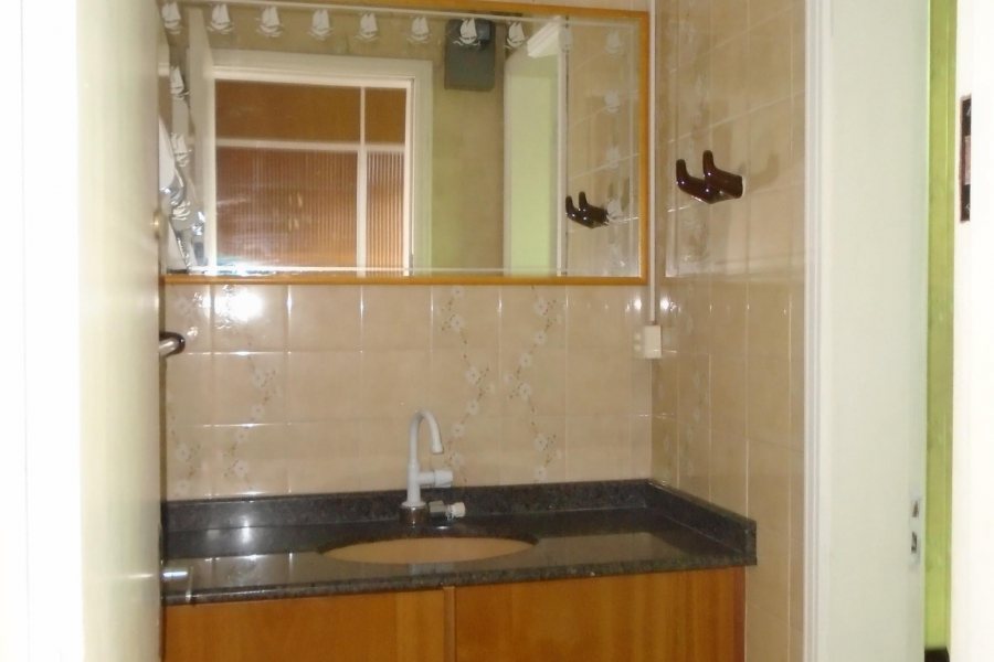 Sala com 83m², no bairro Centro em Caxias do Sul para Alugar
