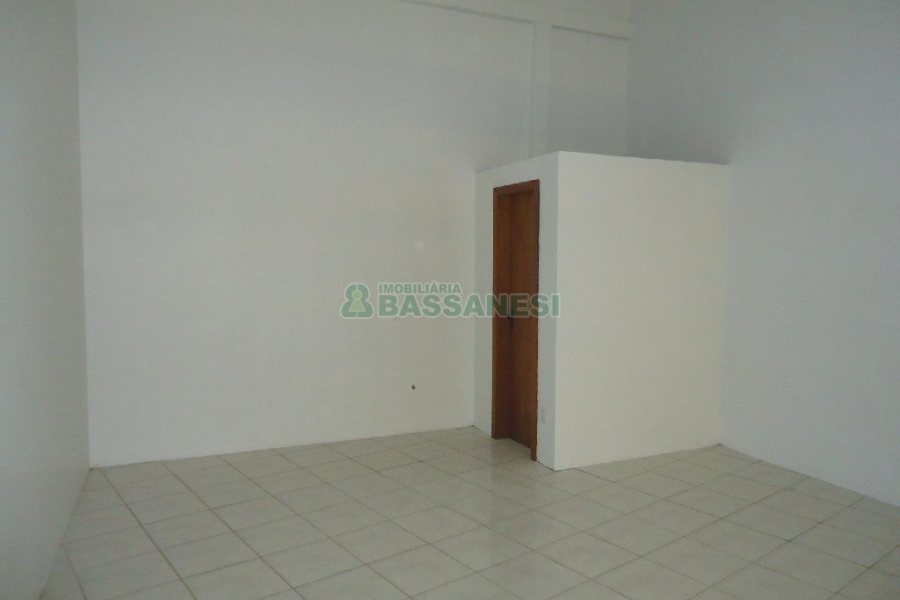 Loja com 30m², no bairro Centro em Caxias do Sul para Alugar