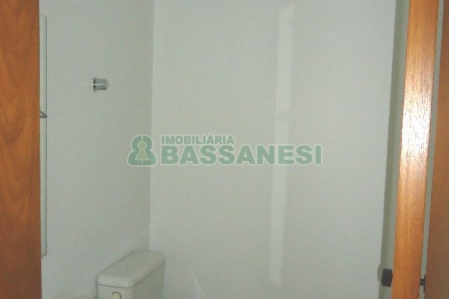 Loja com 30m², no bairro Centro em Caxias do Sul para Alugar