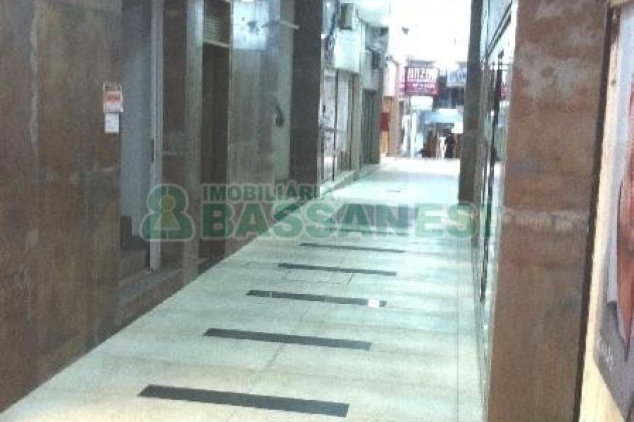 Loja com 40m², no bairro Centro em Caxias do Sul para Alugar