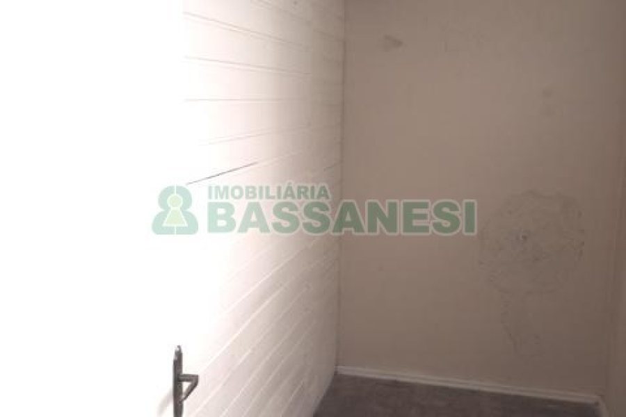 Loja com 40m², no bairro Centro em Caxias do Sul para Alugar