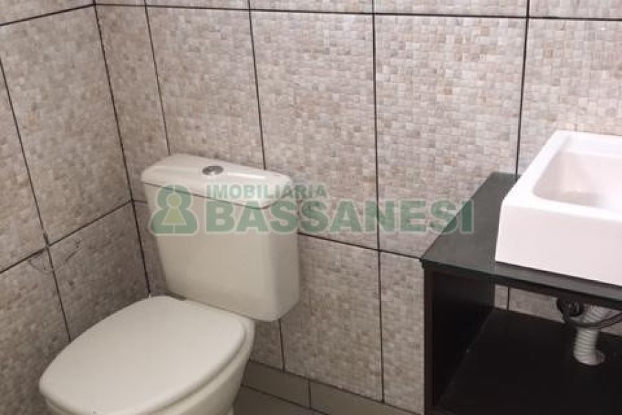 Loja com 40m², no bairro Centro em Caxias do Sul para Alugar