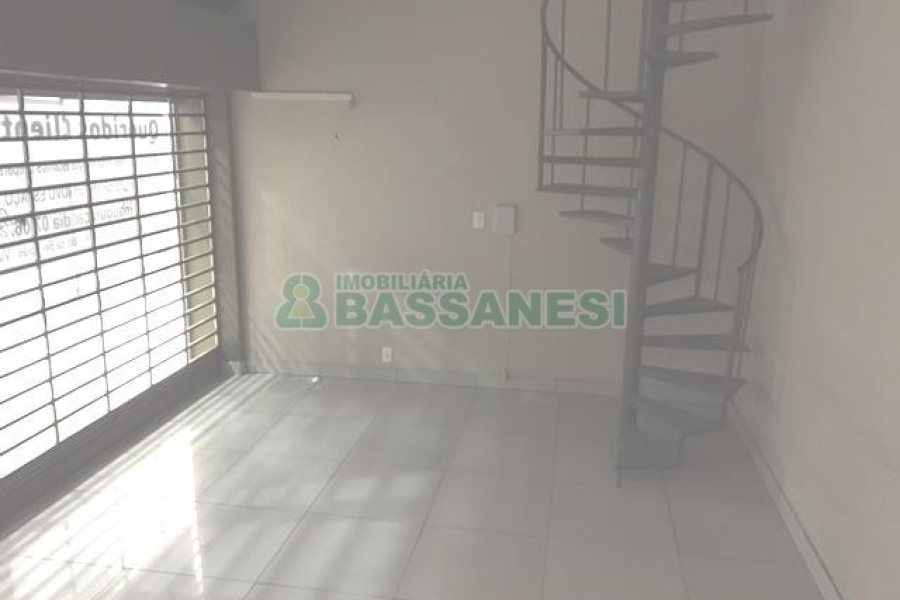 Loja com 40m², no bairro Centro em Caxias do Sul para Alugar