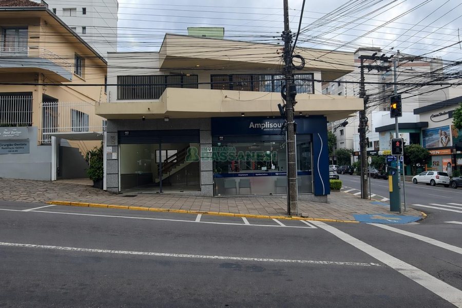 Loja com 75m², no bairro Centro em Caxias do Sul para Alugar