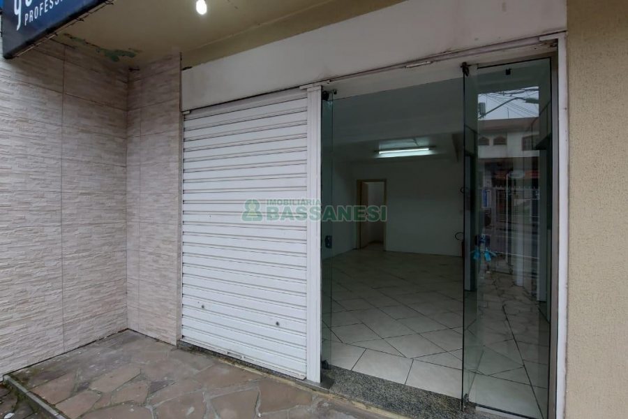 Loja com 70m², no bairro Rio Branco em Caxias do Sul para Alugar