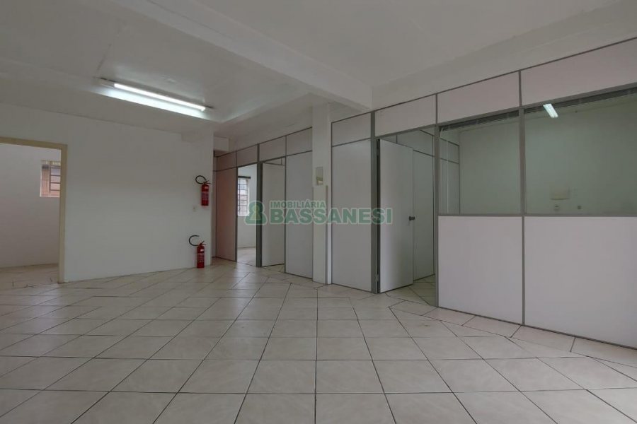 Loja com 70m², no bairro Rio Branco em Caxias do Sul para Alugar