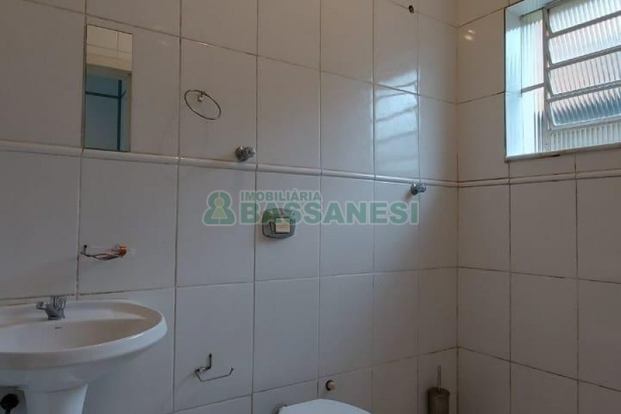 Loja com 70m², no bairro Rio Branco em Caxias do Sul para Alugar