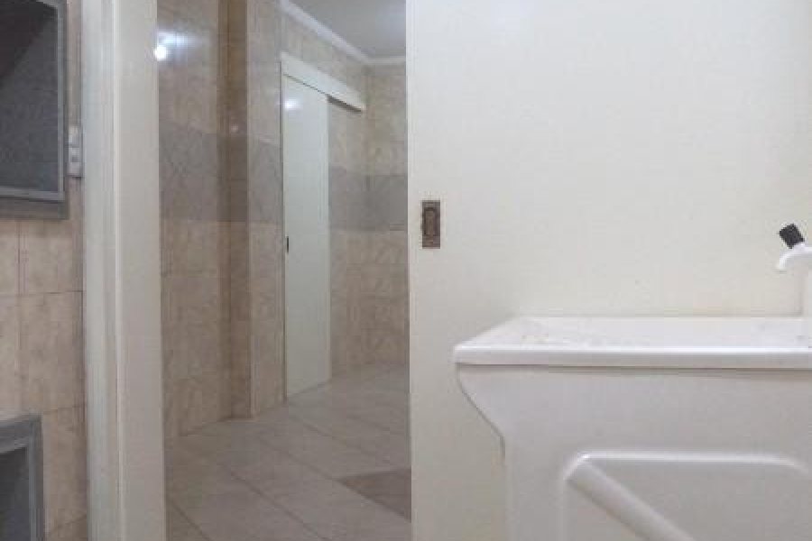 Apartamento com 83m², 2 dormitórios, 1 vaga, no bairro Cristo Redentor em Caxias do Sul para Comprar