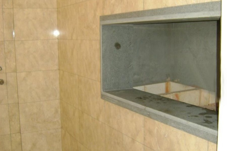 Apartamento com 83m², 2 dormitórios, 1 vaga, no bairro Cristo Redentor em Caxias do Sul para Comprar