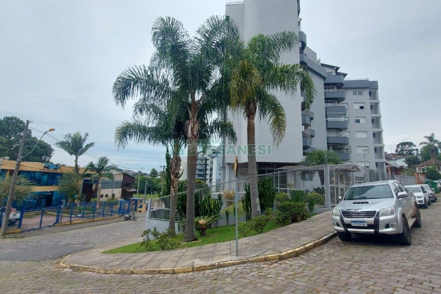 Apartamento com 83m², 2 dormitórios, 1 vaga, no bairro Cristo Redentor em Caxias do Sul para Comprar