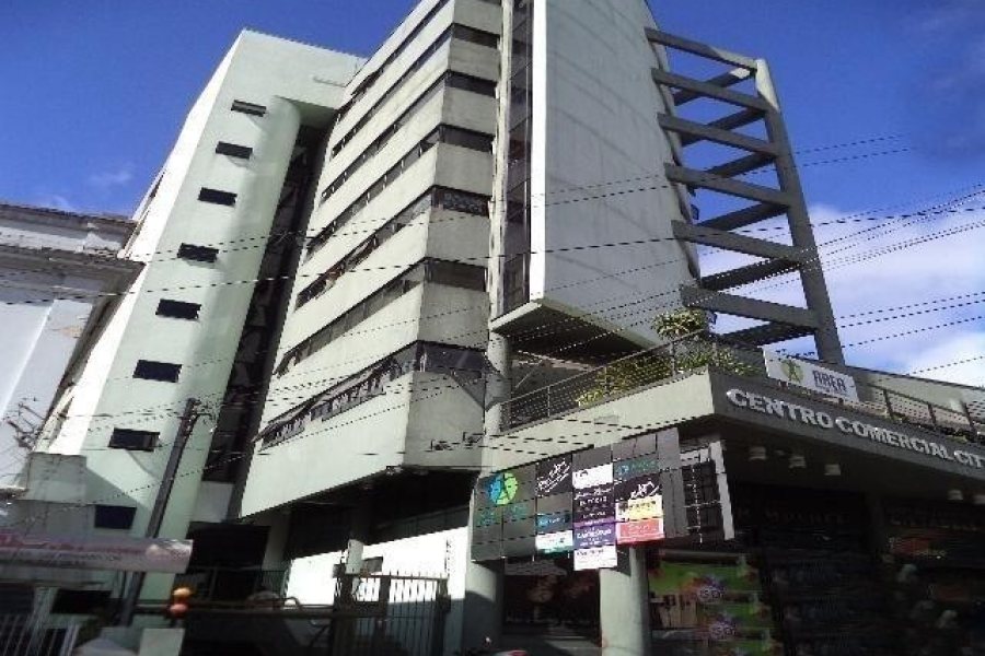 Loja com 21m², no bairro Centro em Caxias do Sul para Alugar