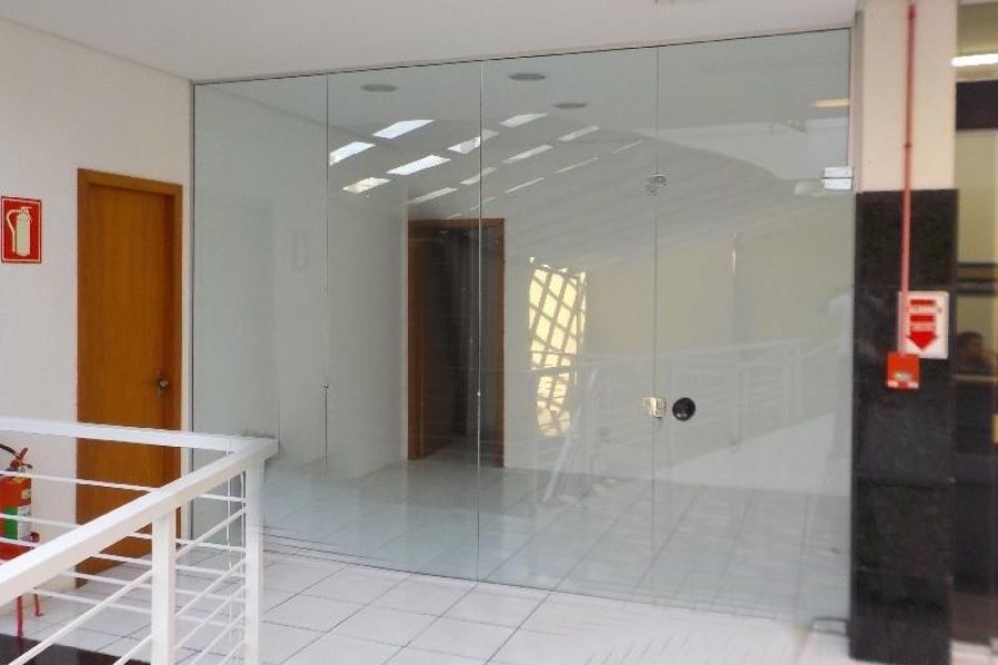 Loja com 21m², no bairro Centro em Caxias do Sul para Alugar