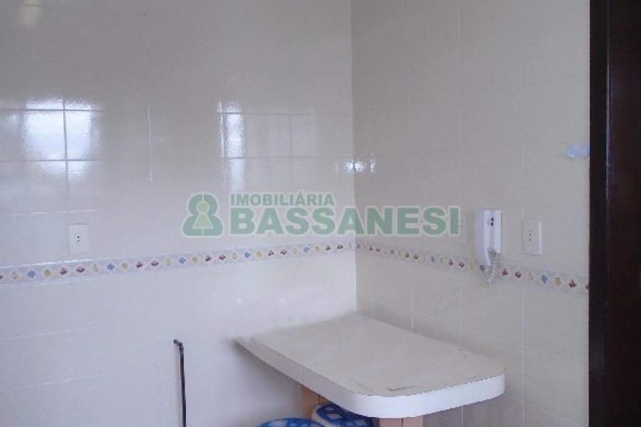 Apartamento com 270m², 4 dormitórios, 2 vagas, no bairro Colina Sorriso em Caxias do Sul para Comprar