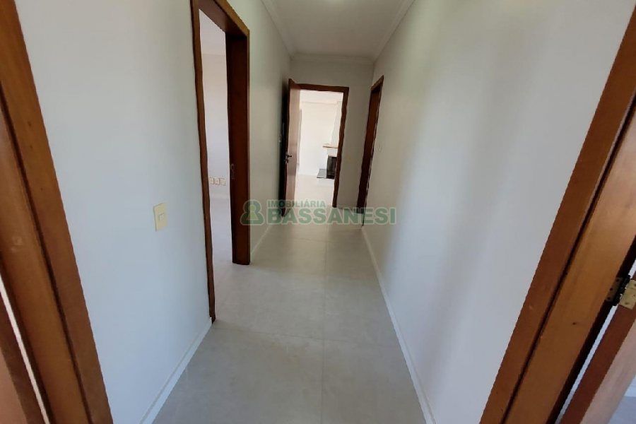 Apartamento com 190m², 3 dormitórios, 2 vagas, no bairro Rio Branco em Caxias do Sul para Comprar