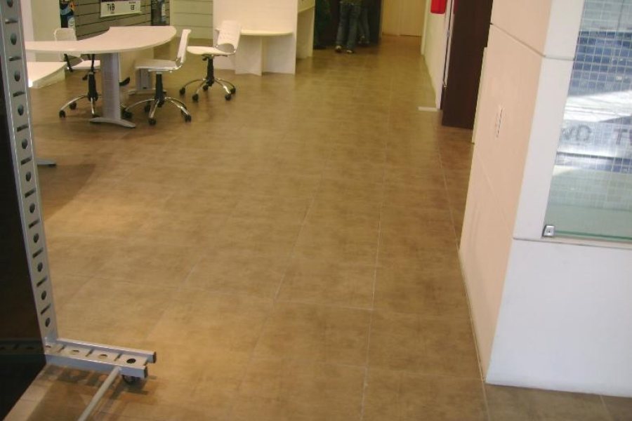 Loja com 670m², no bairro Centro em Caxias do Sul para Alugar