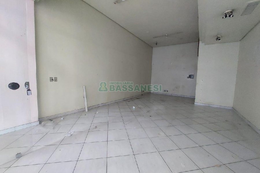 Loja com 40m², no bairro Centro em Caxias do Sul para Alugar