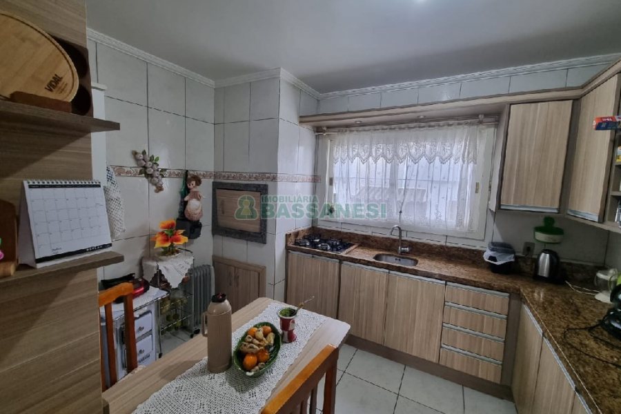 Apartamento com 72m², 3 dormitórios, 1 vaga, no bairro Jardim Eldorado em Caxias do Sul para Comprar